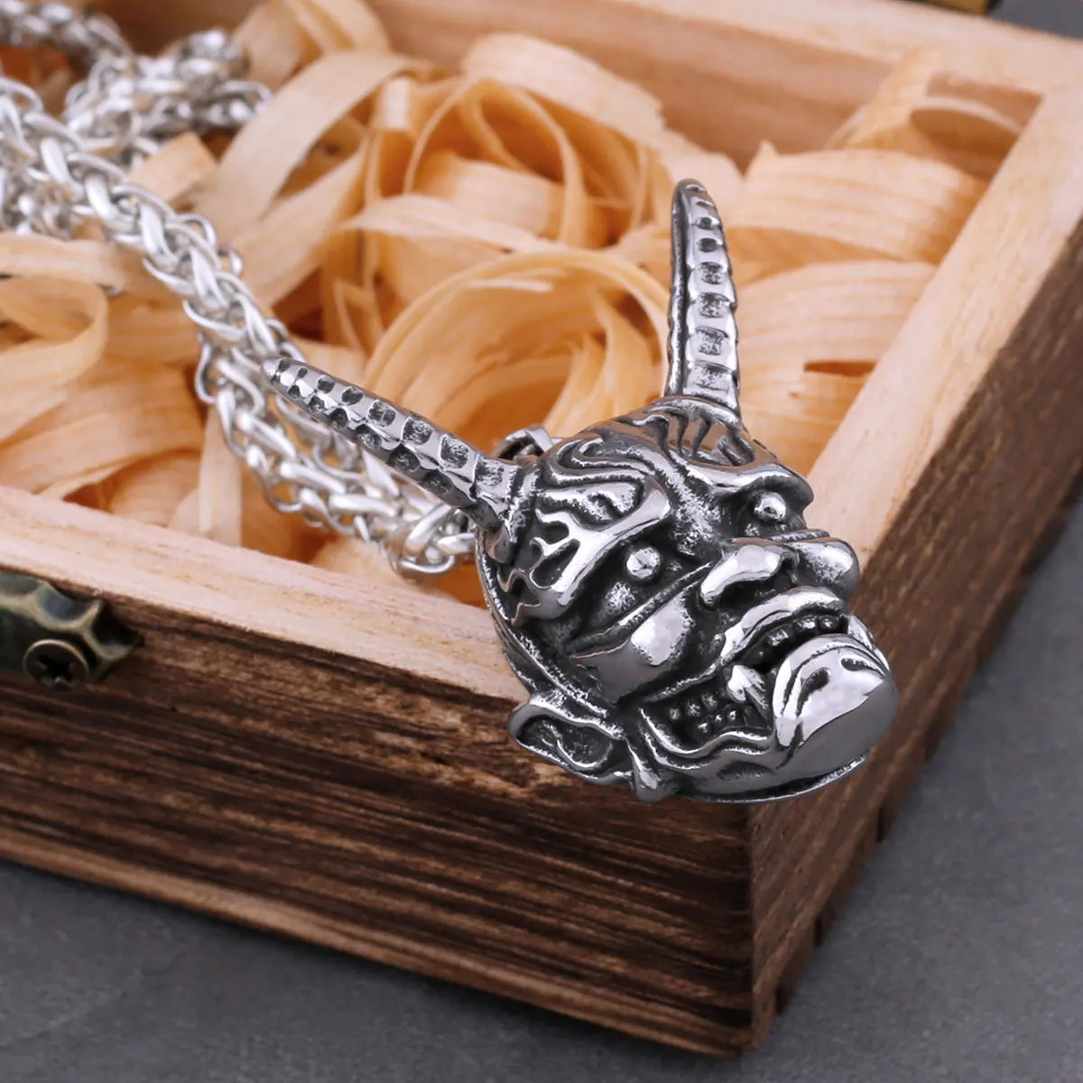 JAPANESE HANNYA MASK NECKLACE - Cozilia