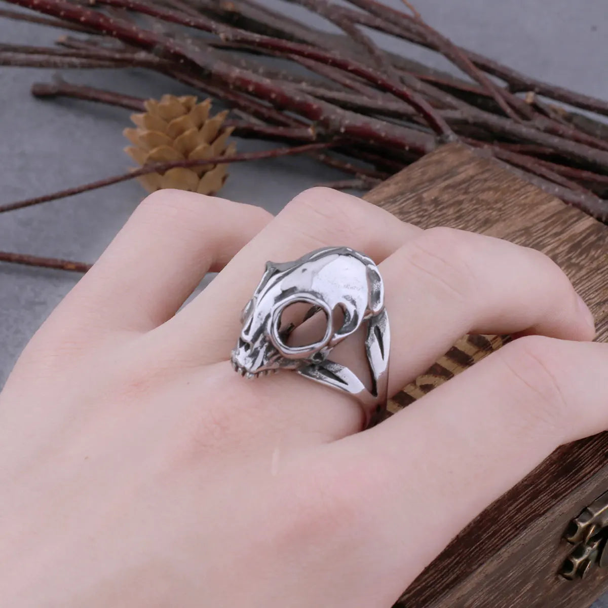 DINO SKULL RING