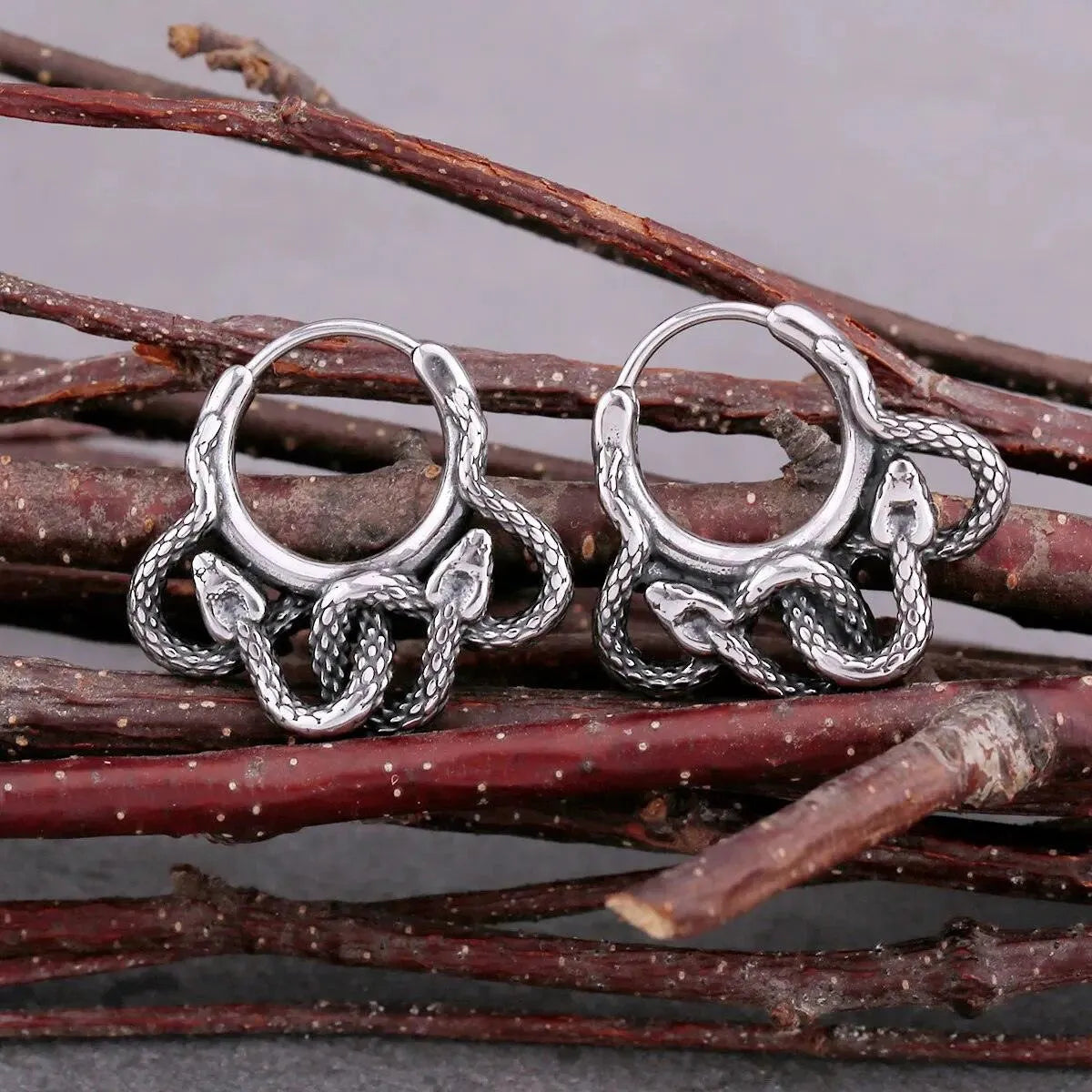 DOUBLE SNAKE HOOP EARRING - Cozilia