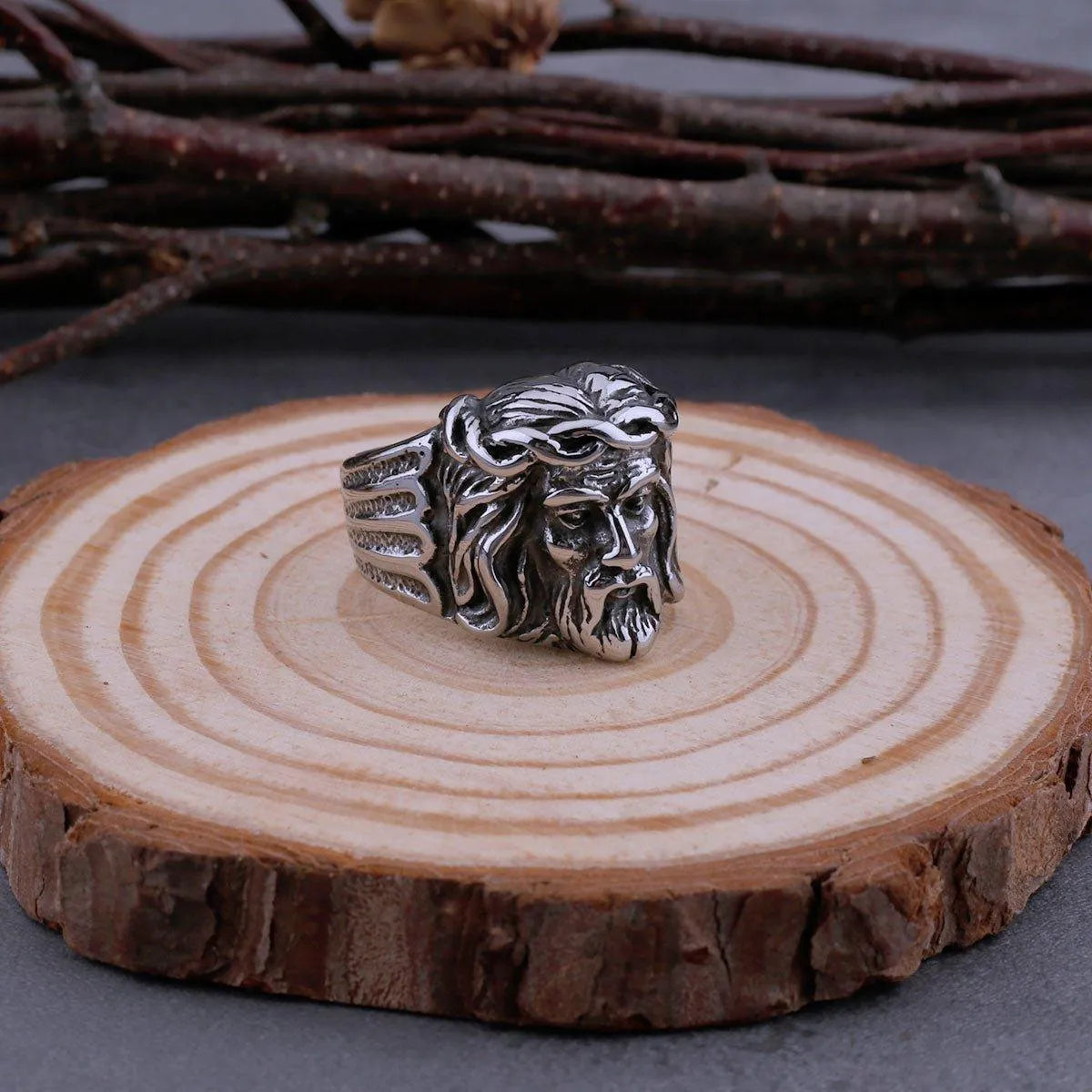 JESUS HEAD RING - Cozilia