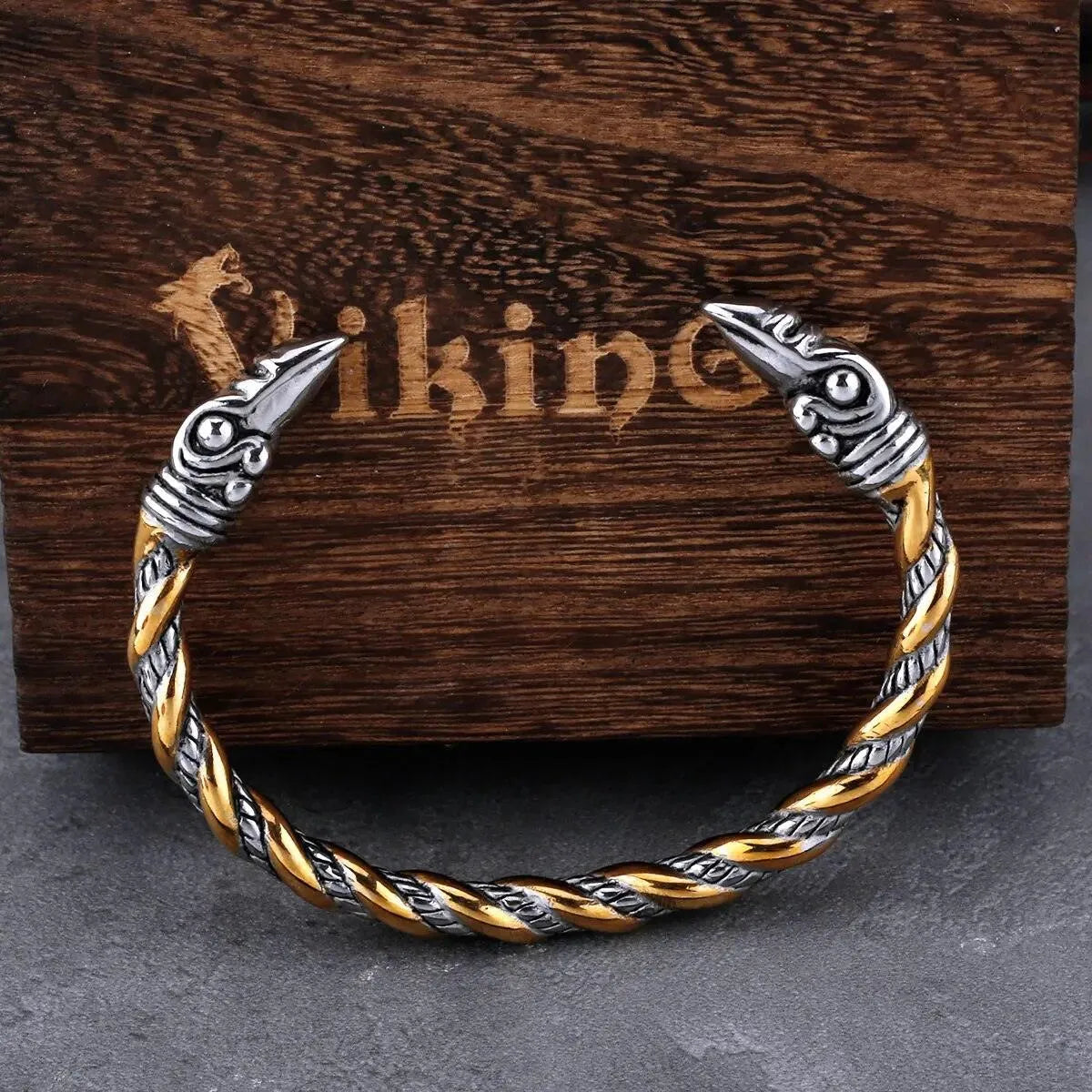 RAVEN HEAD TORC BRACELET - Cozilia