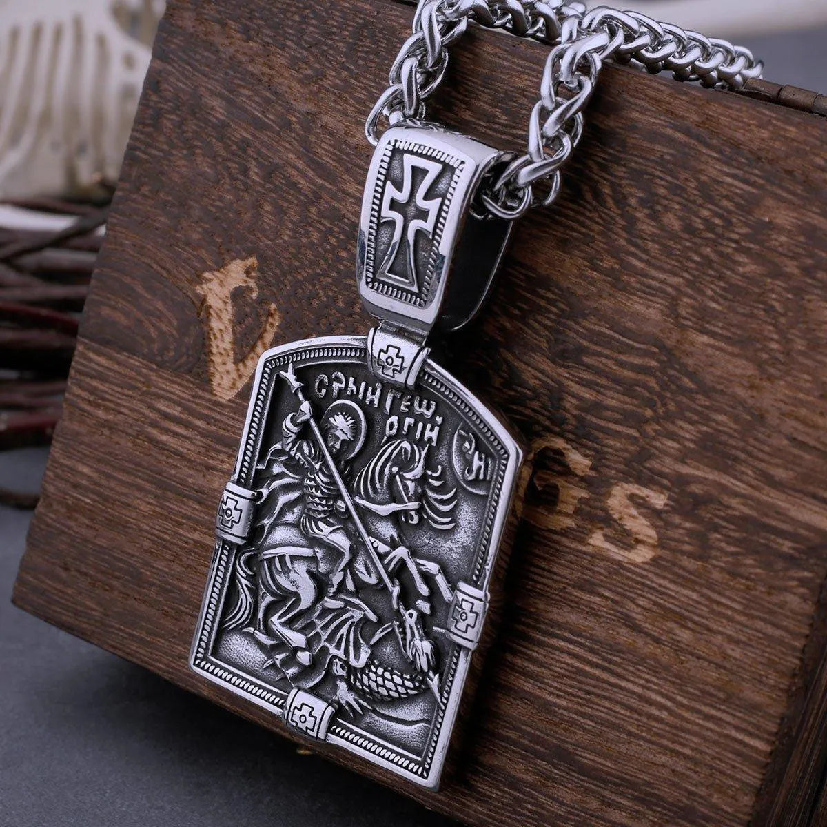 RELIGIOUS HOLY WARRIOR NECKLACE - Cozilia