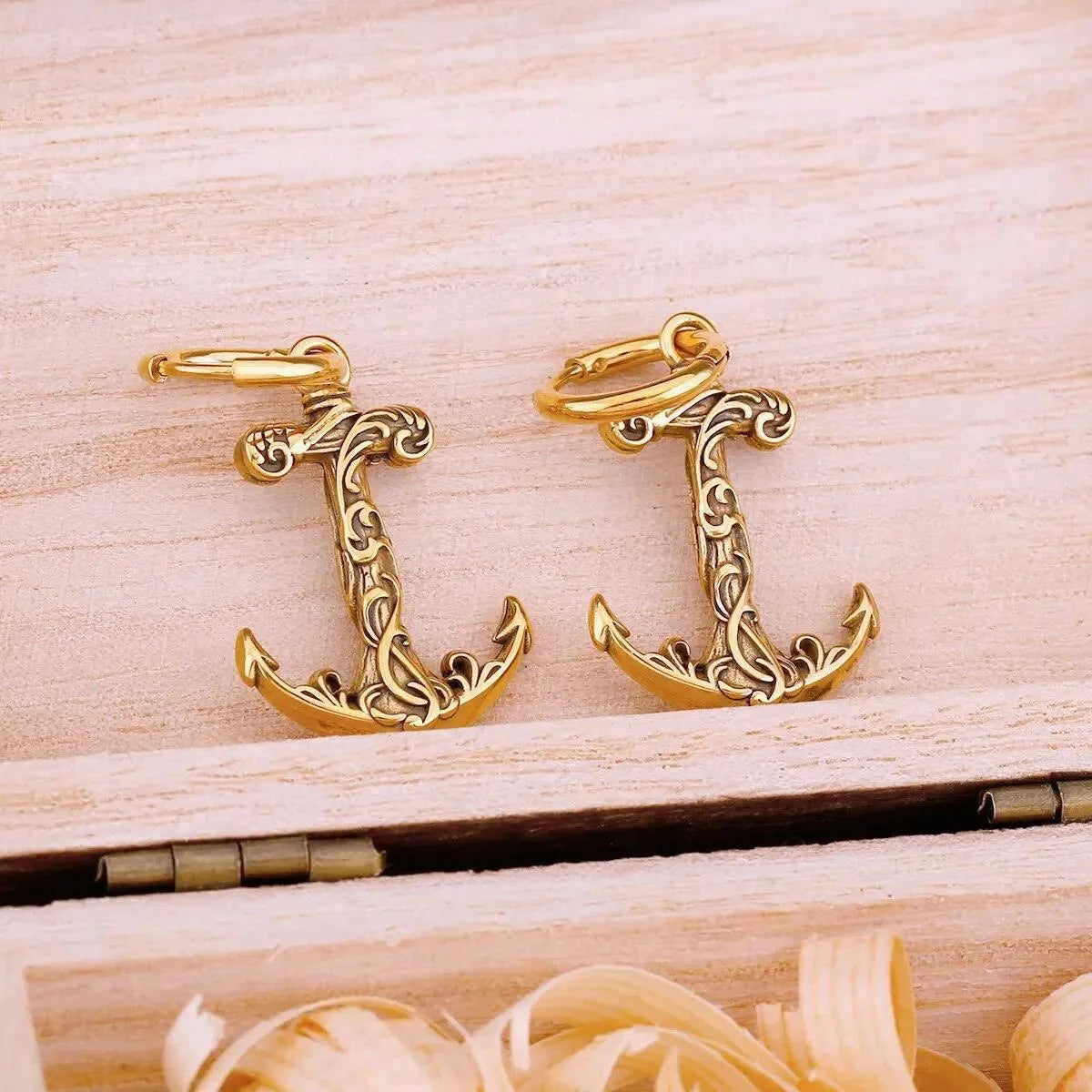 SHIP ANCHOR DROP EARRING - GOLD - Cozilia