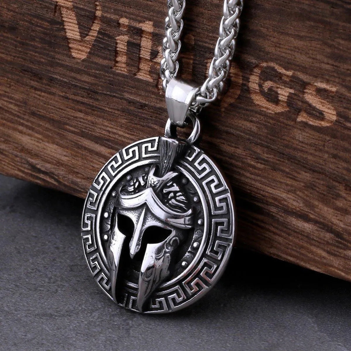 SPARTAN WARRIOR HELMET NECKLACE - Cozilia