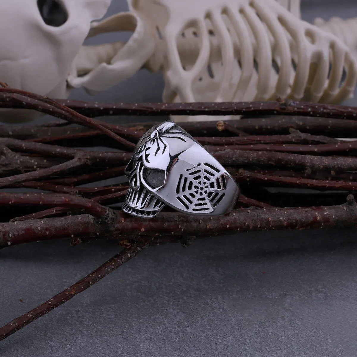 SPIDER SKULL RING - Cozilia