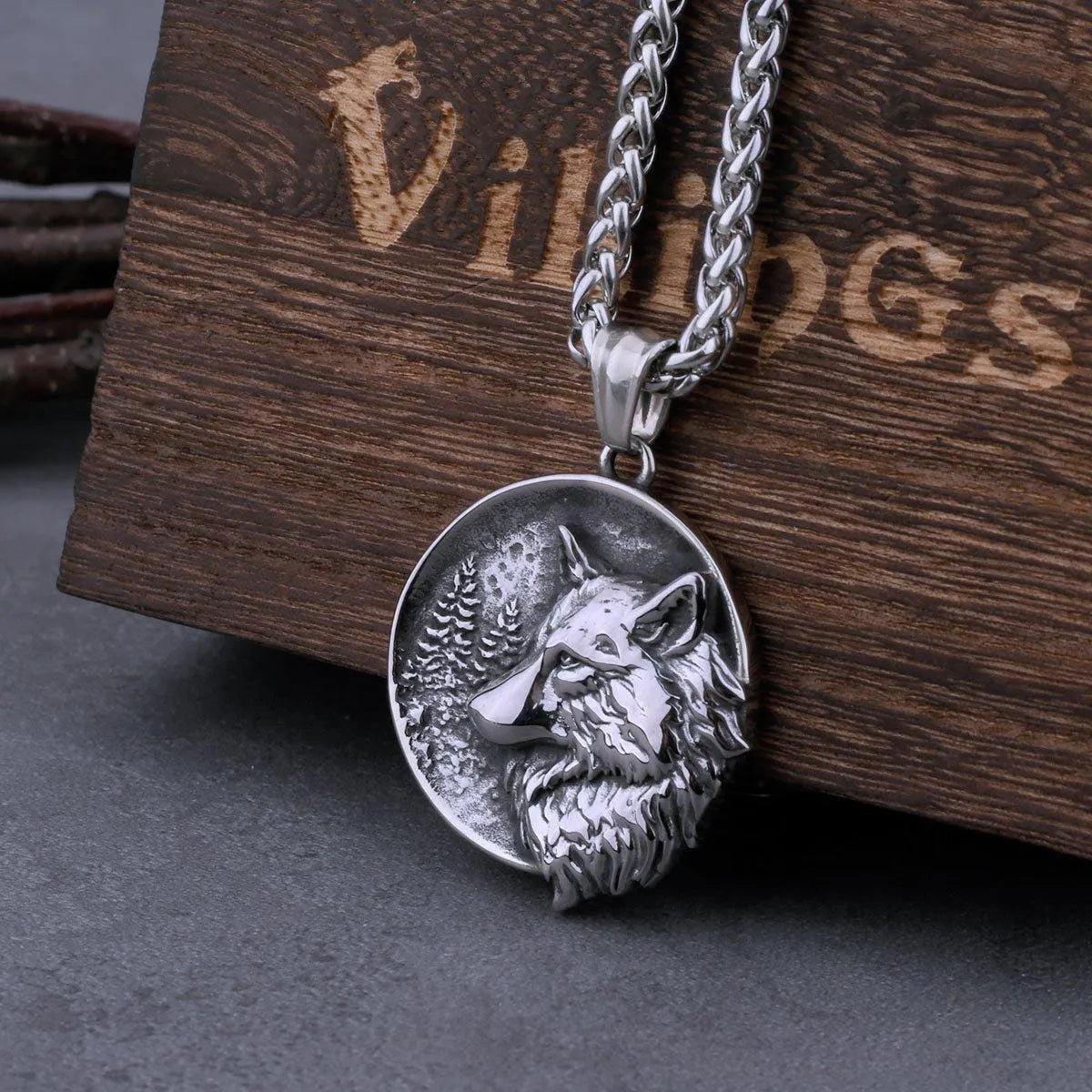 VIKING FENRIR WOLF NECKLACE - Cozilia