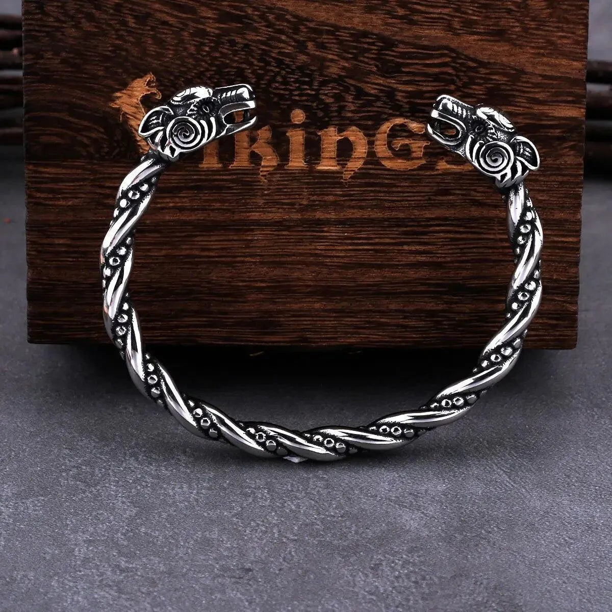 VIKING GOAT HEAD TORC BRACELET - Cozilia