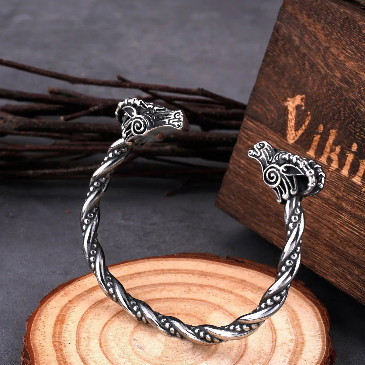 VIKING TANNGRISNIR AND TANNGNJÓSTR BRACELET - Cozilia