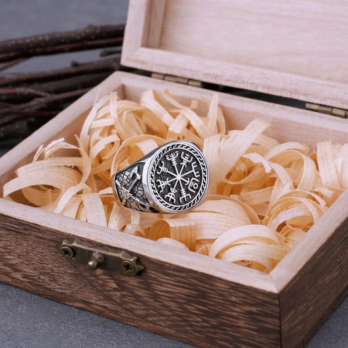 VIKING VEGVISIR RING - Cozilia