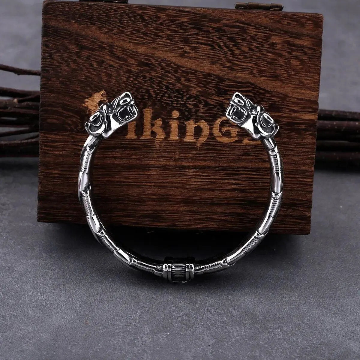 VIKING VELES BEAR HEAD TORC BRACELET - Cozilia