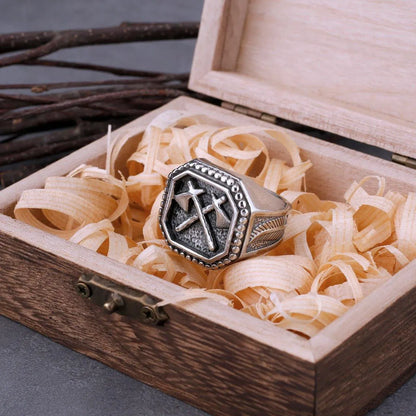 VIKING WARRIOR AXE RING - Cozilia